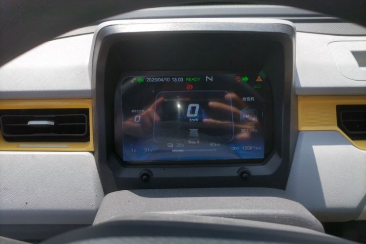 Used Chery New Energy QQ Ice Cream 2022 170km Sundae Phosphate Lithium-Ion Odometer Close Up