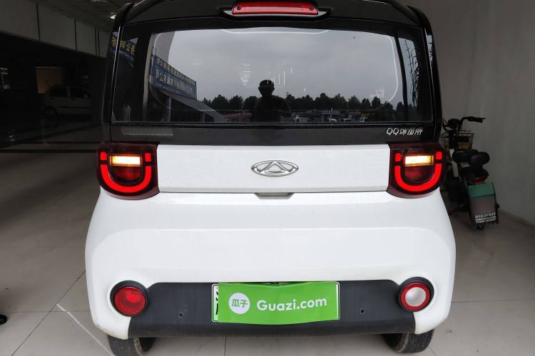 Used Chery New Energy QQ Ice Cream 2022 170km Sundae Phosphate Lithium-Ion Rear