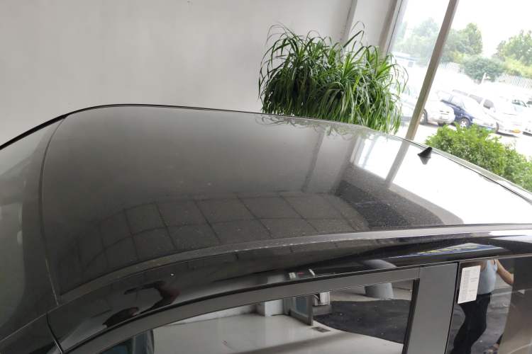 Used Chery New Energy QQ Ice Cream 2022 170km Sundae Phosphate Lithium-Ion Roof