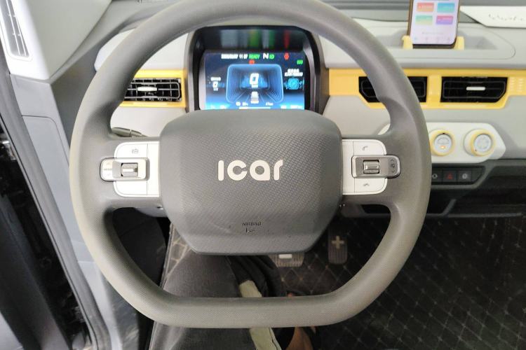 Used Chery New Energy QQ Ice Cream 2022 170km Sundae Phosphate Lithium-Ion Steering Wheel