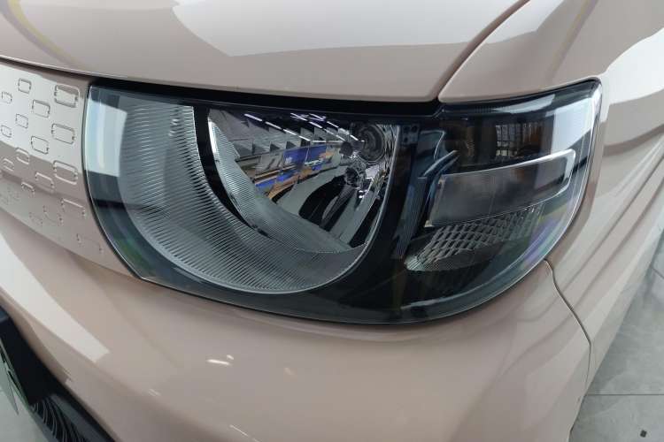 Used Chery New Energy QQ Ice Cream 2023 170km Milkshake – Lithium Iron Phosphate Left Front Headlight