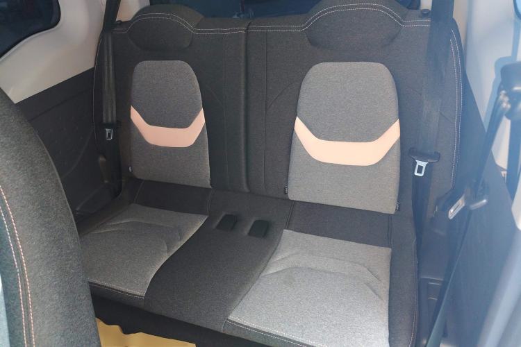Used Chery New Energy QQ Ice Cream 2023 170km Milkshake – Lithium Iron Phosphate Left Rear Seat