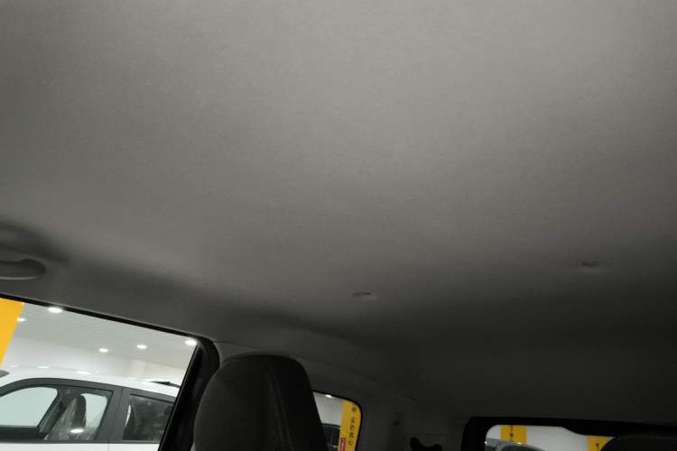 Used Chery New Energy QQ Ice Cream 2023 170km Milkshake – Lithium Iron Phosphate Headliner