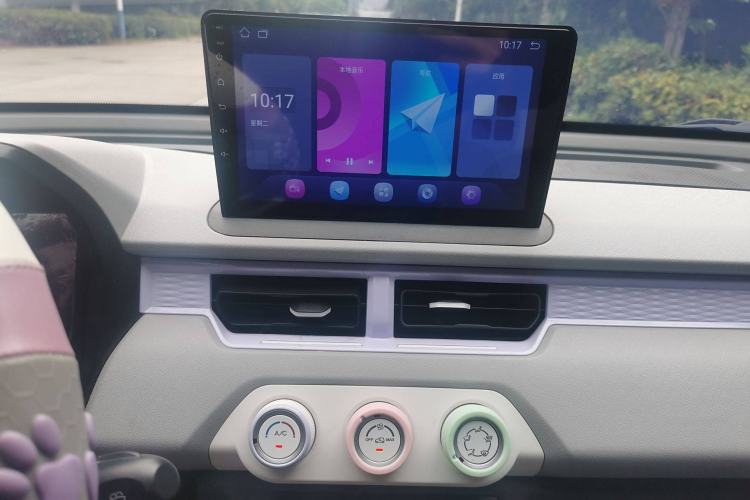 Used Chery New Energy QQ Ice Cream 2023 170km Milkshake – Lithium Iron Phosphate Interior 3