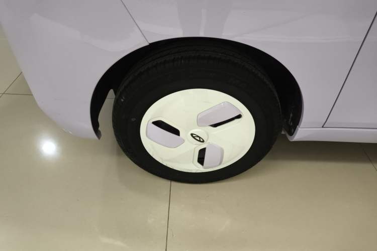 Used Chery New Energy QQ Ice Cream 2023 170km Milkshake – Lithium Iron Phosphate Left Front Wheel Hub