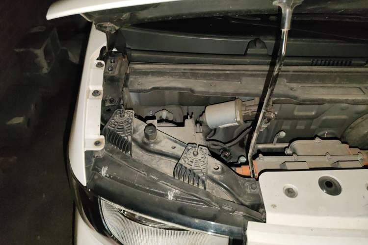 Used Chery New Energy QQ Ice Cream 2023 170km Milkshake – Lithium Iron Phosphate Engine Bay Right