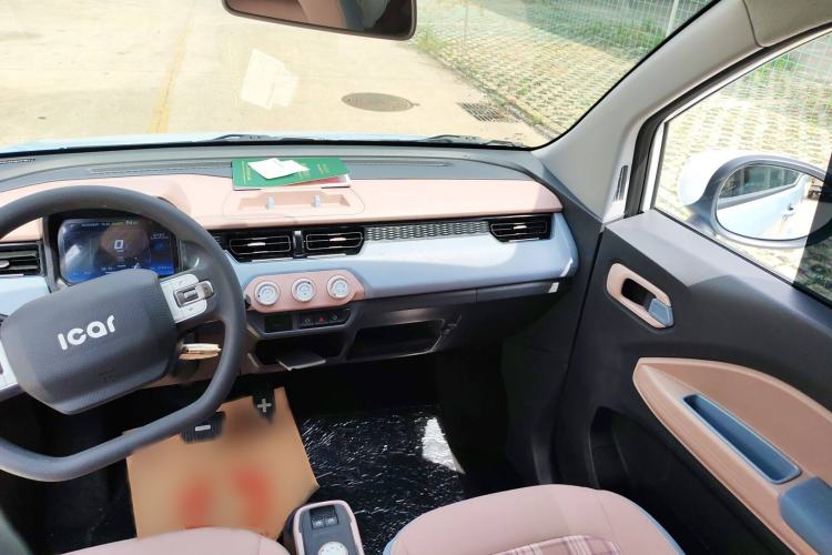 Used Chery New Energy QQ Ice Cream 2024 170km Sundae Interior 3