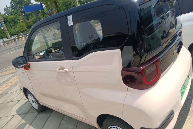 Used Chery New Energy QQ Ice Cream 2024 205km Sundae+ Exterior 5