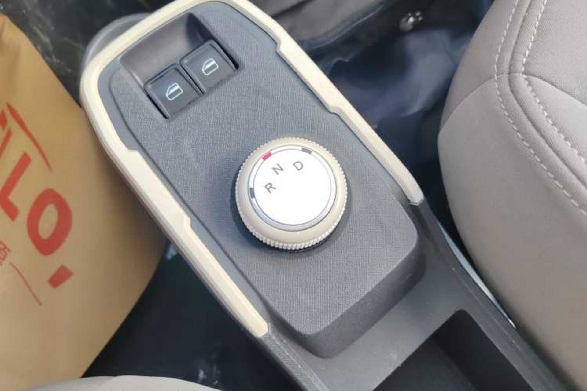 Used Chery New Energy QQ Ice Cream 2024 Restyled 170 km Sundae Gear Lever