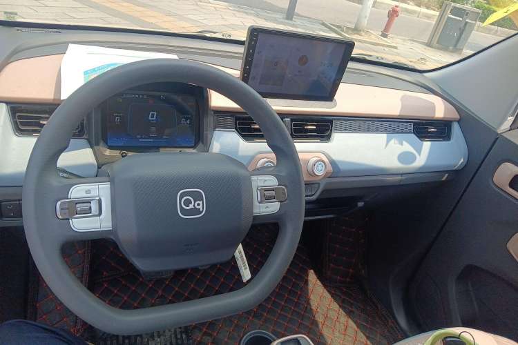 Used Chery New Energy QQ Ice Cream 2024 205km Sundae+ Interior 3