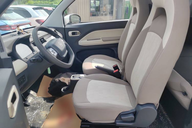 Used Chery New Energy QQ Ice Cream 2024 Restyled 170 km Sundae Left Front Seat