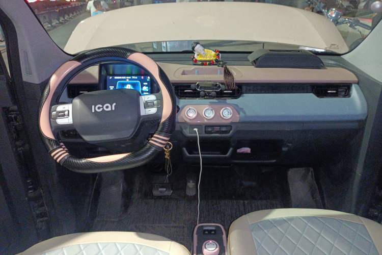 Used Chery New Energy QQ Ice Cream 2024 170km Sundae Center Console