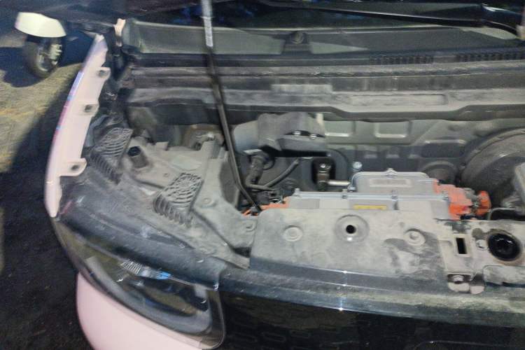 Used Chery New Energy QQ Ice Cream 2024 170km Sundae Engine Bay Right