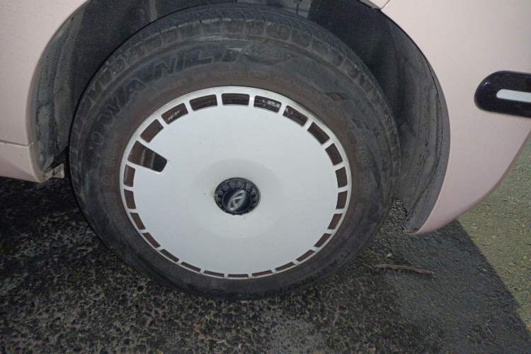 Used Chery New Energy QQ Ice Cream 2024 170km Sundae Right Front Wheel Hub