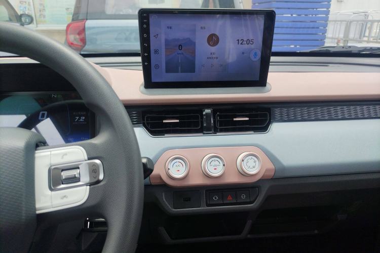 Used Chery New Energy QQ Ice Cream 2024 Edition Youth Version 205km Sundae Audio And AC Panel
