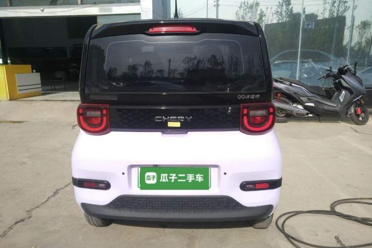 Used Chery New Energy QQ Ice Cream 2024 Edition Youth Version 120km Milkshake Exterior 3