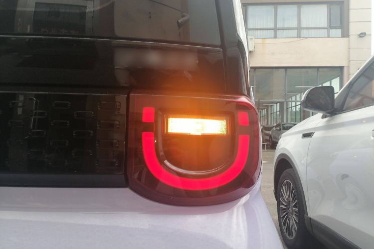 Used Chery New Energy QQ Ice Cream 2024 170km Sundae + Exterior 6