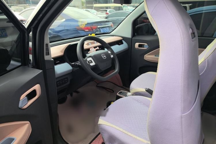 Used Chery New Energy QQ Ice Cream 2024 Restyled 170 km Sundae Interior 3