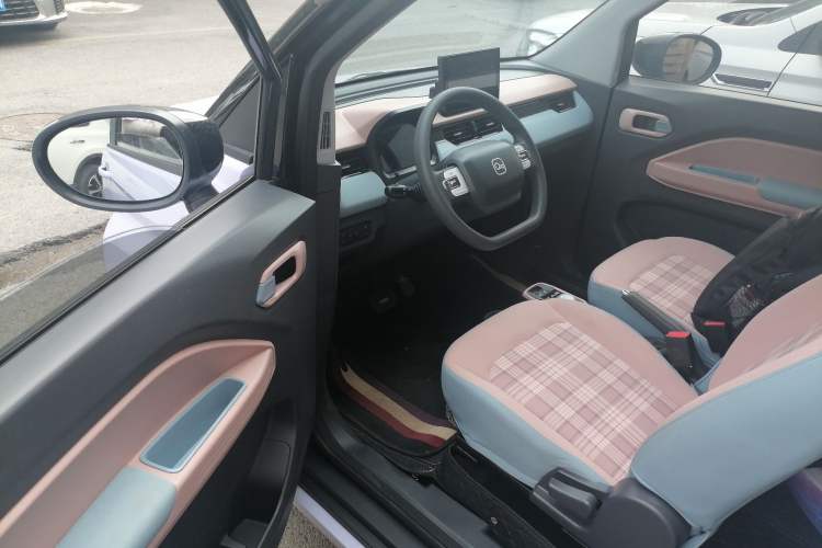 Used Chery New Energy QQ Ice Cream 2024 170km Sundae + Interior 3