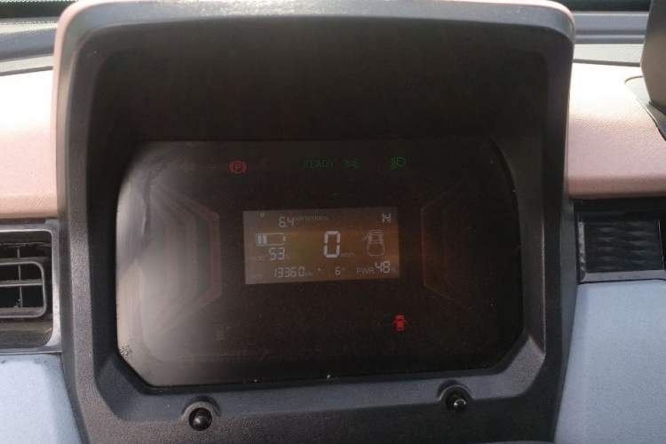 Used Chery New Energy QQ Ice Cream 2024 Edition Youth Version 120km Milkshake Odometer Close Up