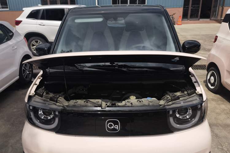 Used Chery New Energy QQ Ice Cream 2024 170km Sundae Engine Bay