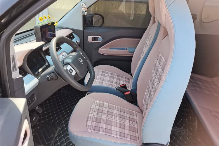 Used Chery New Energy QQ Ice Cream 2024 Restyled 170 km Sundae Interior 2