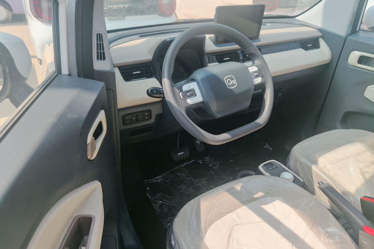 Used Chery New Energy QQ Ice Cream 2024 205km Sundae+ Interior 6