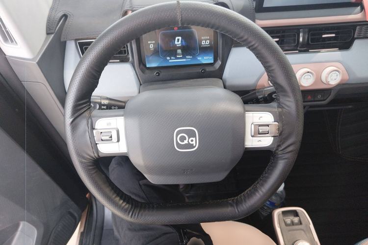 Used Chery New Energy QQ Ice Cream 2024 Edition Youth Version 205km Sundae Steering Wheel