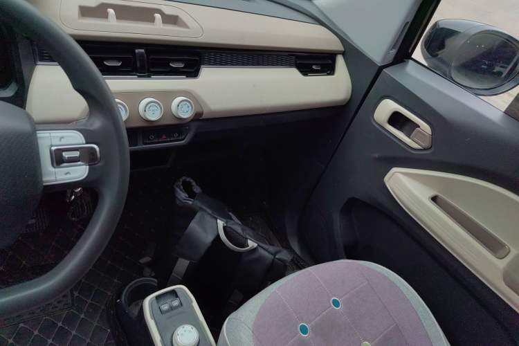 Used Chery New Energy QQ Ice Cream 2024 170km Sundae + Audio And AC Panel