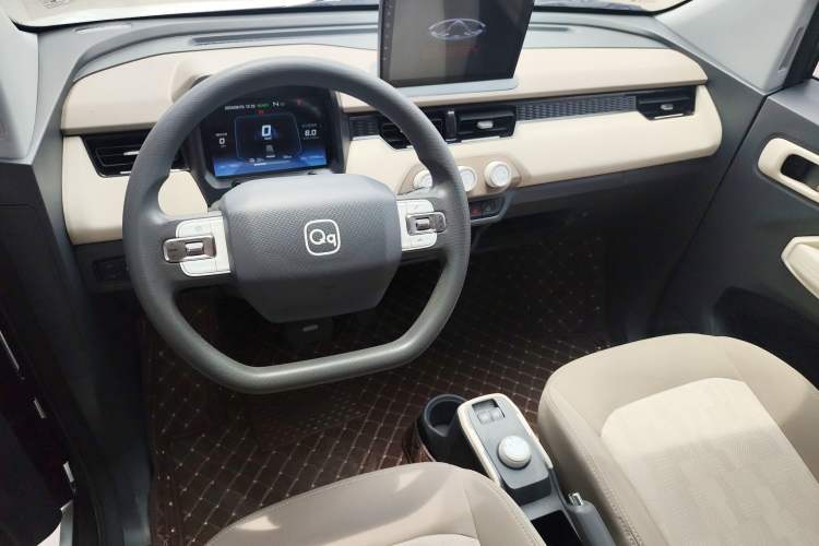 Used Chery New Energy QQ Ice Cream 2024 Edition Youth Version 205km Sundae Interior 4
