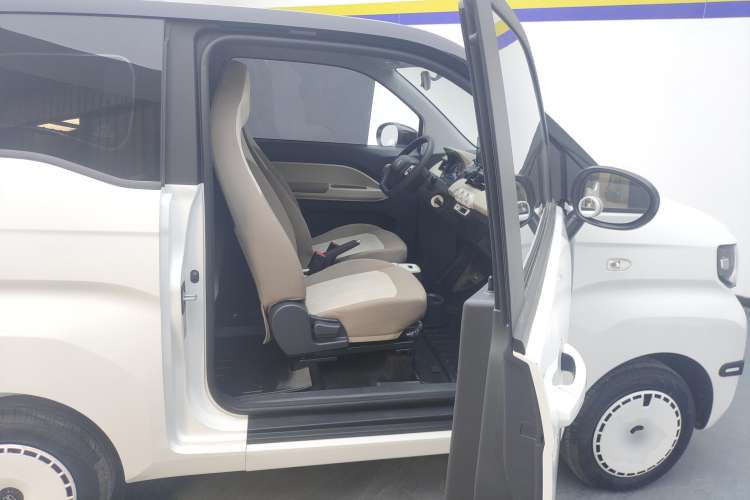 Used Chery New Energy QQ Ice Cream 2024 205km Sundae Right Front Seat
