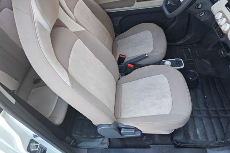 Used Chery New Energy QQ Ice Cream 2024 170km Sundae Right Front Seat