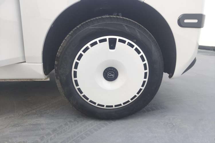 Used Chery New Energy QQ Ice Cream 2024 205km Sundae Right Rear Wheel Hub