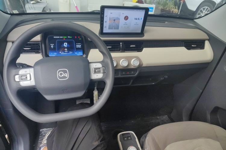 Used Chery New Energy QQ Ice Cream 2024 Edition Youth Version 205km Sundae Interior 3