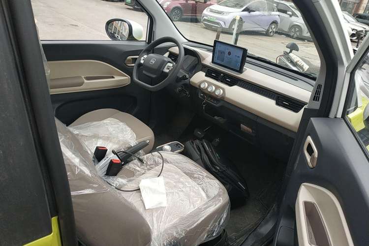 Used Chery New Energy QQ Ice Cream 2024 205km Sundae Pro Right Front Seat
