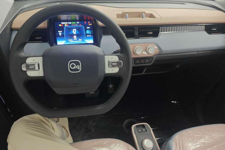 Used Chery New Energy QQ Ice Cream 2025 155km Sundae Edition Center Console