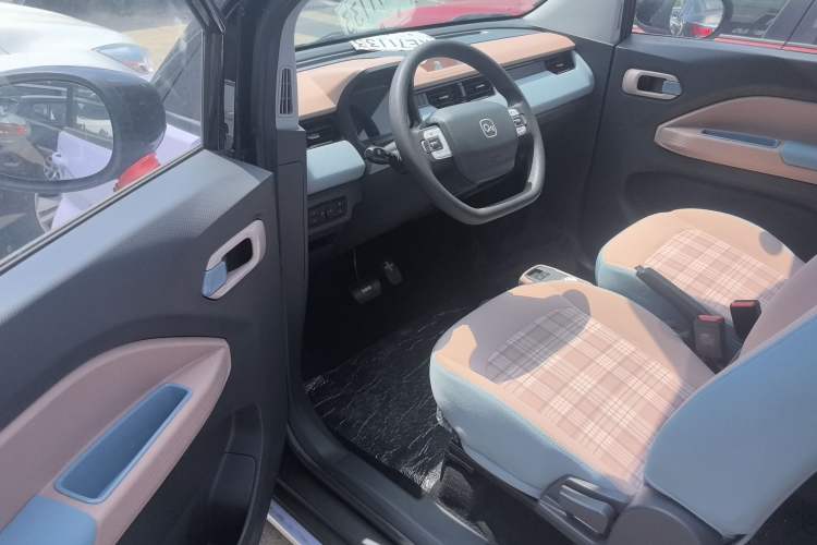 Used Chery New Energy QQ Ice Cream 2025 155km Sundae Edition Driver Seat