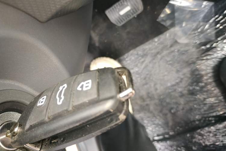 Used Chery New Energy QQ Ice Cream 2025 155km Sundae Edition Interior 1