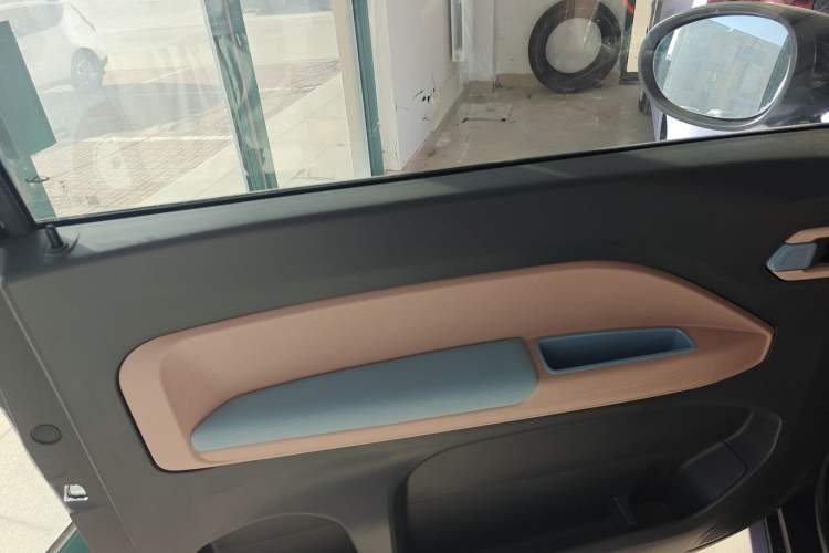 Used Chery New Energy QQ Ice Cream 2025 155km Sundae Edition Left Front Door Interior