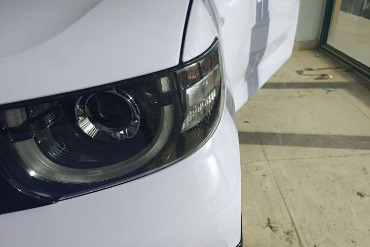 Used Chery New Energy QQ Ice Cream 2025 155km Sundae Edition Left Front Headlight