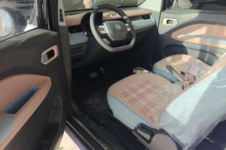 Used Chery New Energy QQ Ice Cream 2025 155km Sundae Edition Left Front Seat