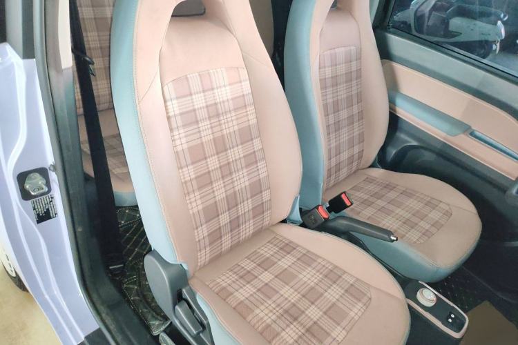 Used Chery New Energy QQ Ice Cream 2025 155km Sundae Edition Right Front Seat