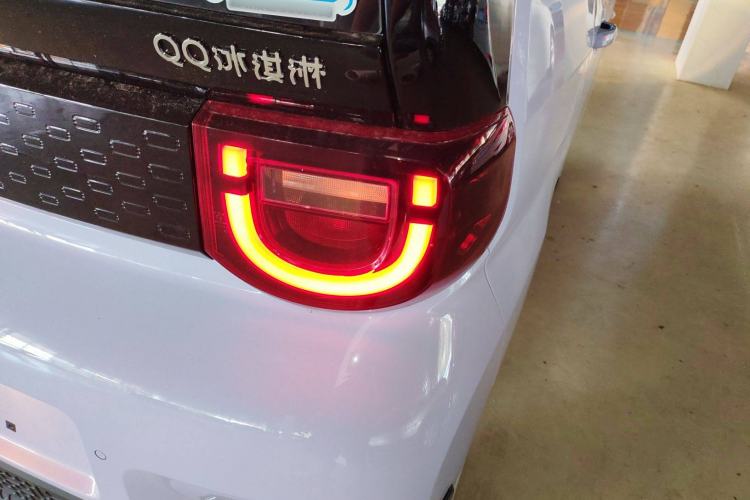 Used Chery New Energy QQ Ice Cream 2025 155km Sundae Edition Right Rear Taillight