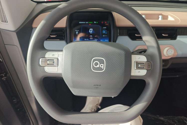 Used Chery New Energy QQ Ice Cream 2025 155km Sundae Edition Steering Wheel