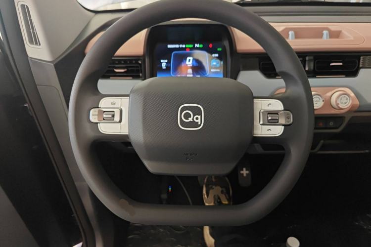 Used Chery New Energy QQ Ice Cream 2025 155km Sundae Edition Steering Wheel