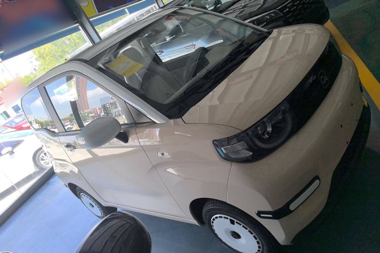 Used Chery New Energy QQ Ice Cream 2025 155km Sundae Edition Exterior 2