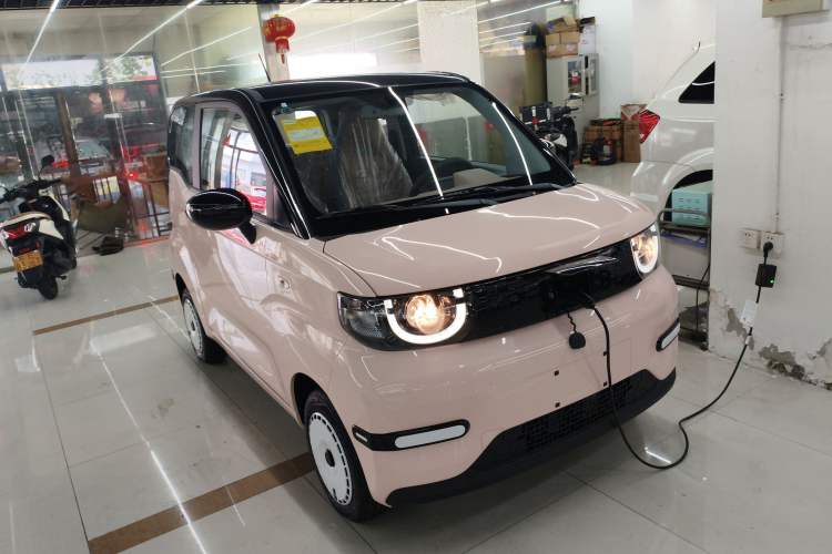 Used Chery New Energy QQ Ice Cream 2025 155km Sundae Edition Exterior 2