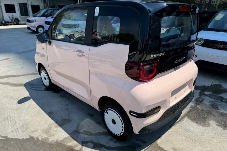 Used Chery New Energy QQ Ice Cream 2025 155km Sundae Edition Exterior 3