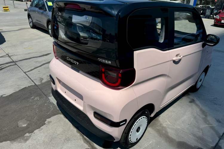Used Chery New Energy QQ Ice Cream 2025 155km Sundae Edition Exterior 5