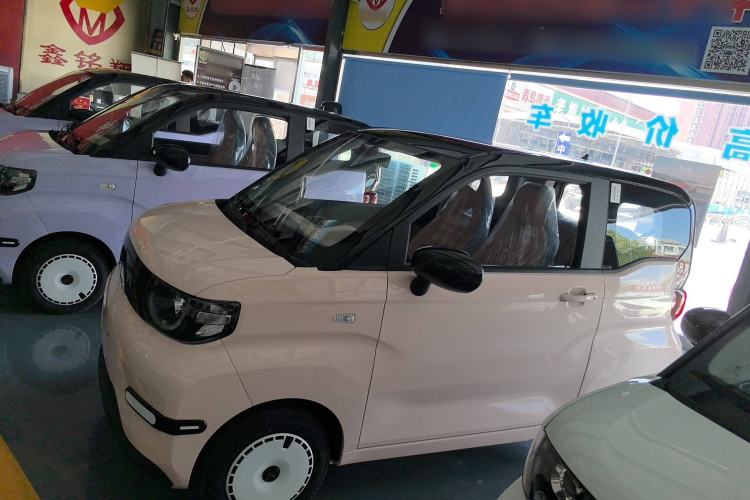 Used Chery New Energy QQ Ice Cream 2025 155km Sundae Edition Exterior 5